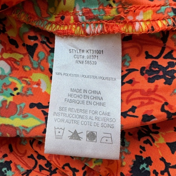 KUT From the Kloth Kaleidoscope Print High-Low Top - Small - Picture 8 of 10